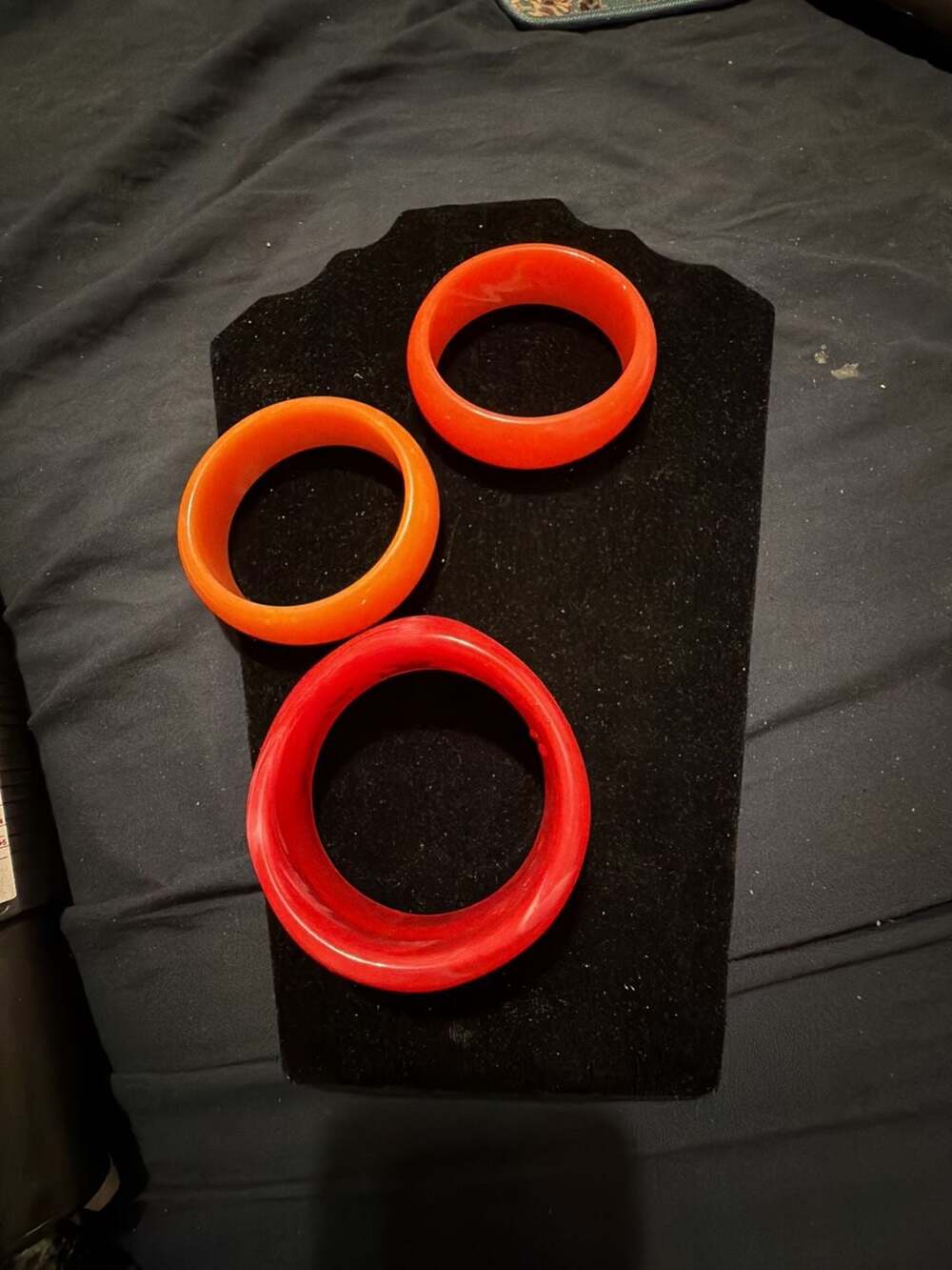 Fakelites 80s Chunky Red And Orange Plastic Bangles Set